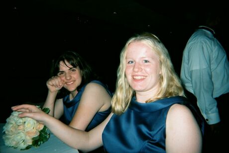 lisa-bonnie.jpg 19.3K