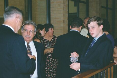 mortimers12.jpg 21.3K