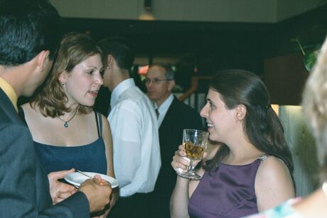 stacy-abby.jpg 21.5K