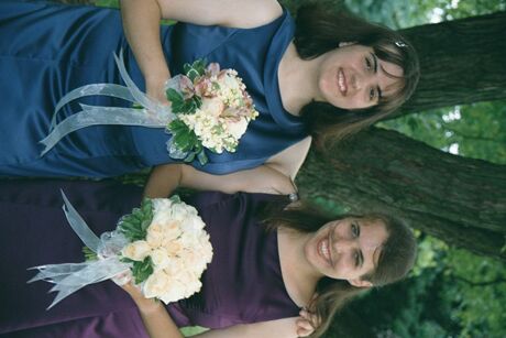 stacy-lisa2.jpg 26.8K